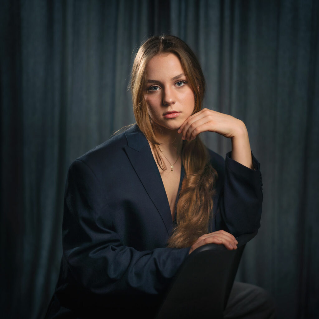 Sesja kobieca w studio Poznań, fotohgrafia kobieca